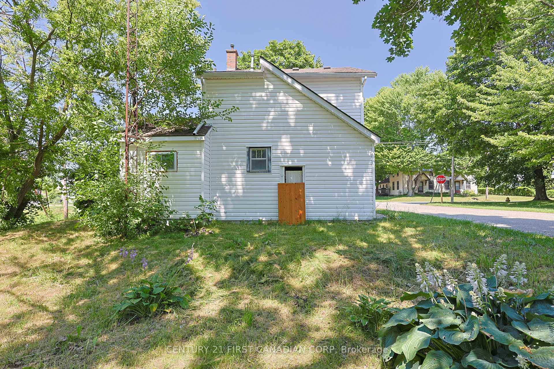 188 Furnival Road photo 31