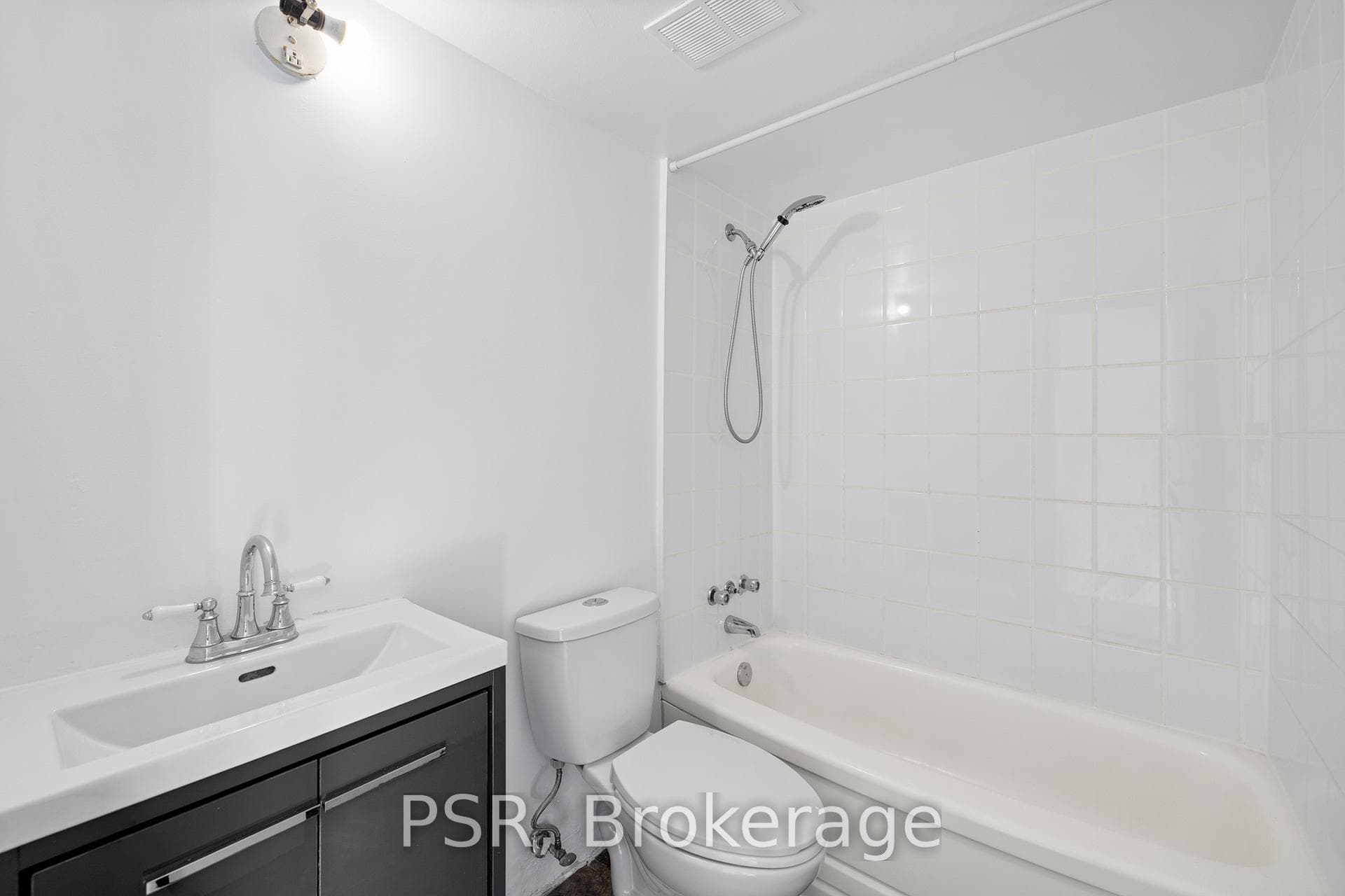 240 Markland Drive Unit 304 photo 13