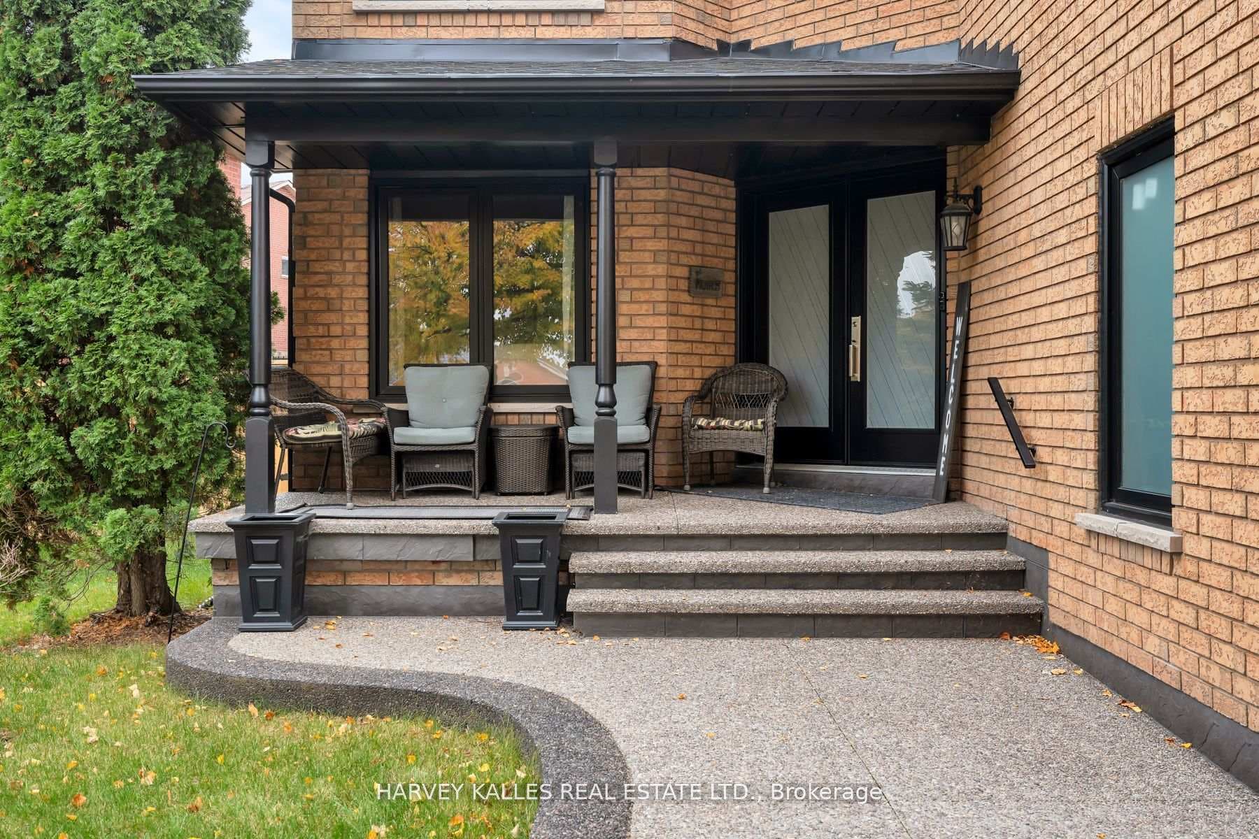 120 Royal Valley Drive photo 3