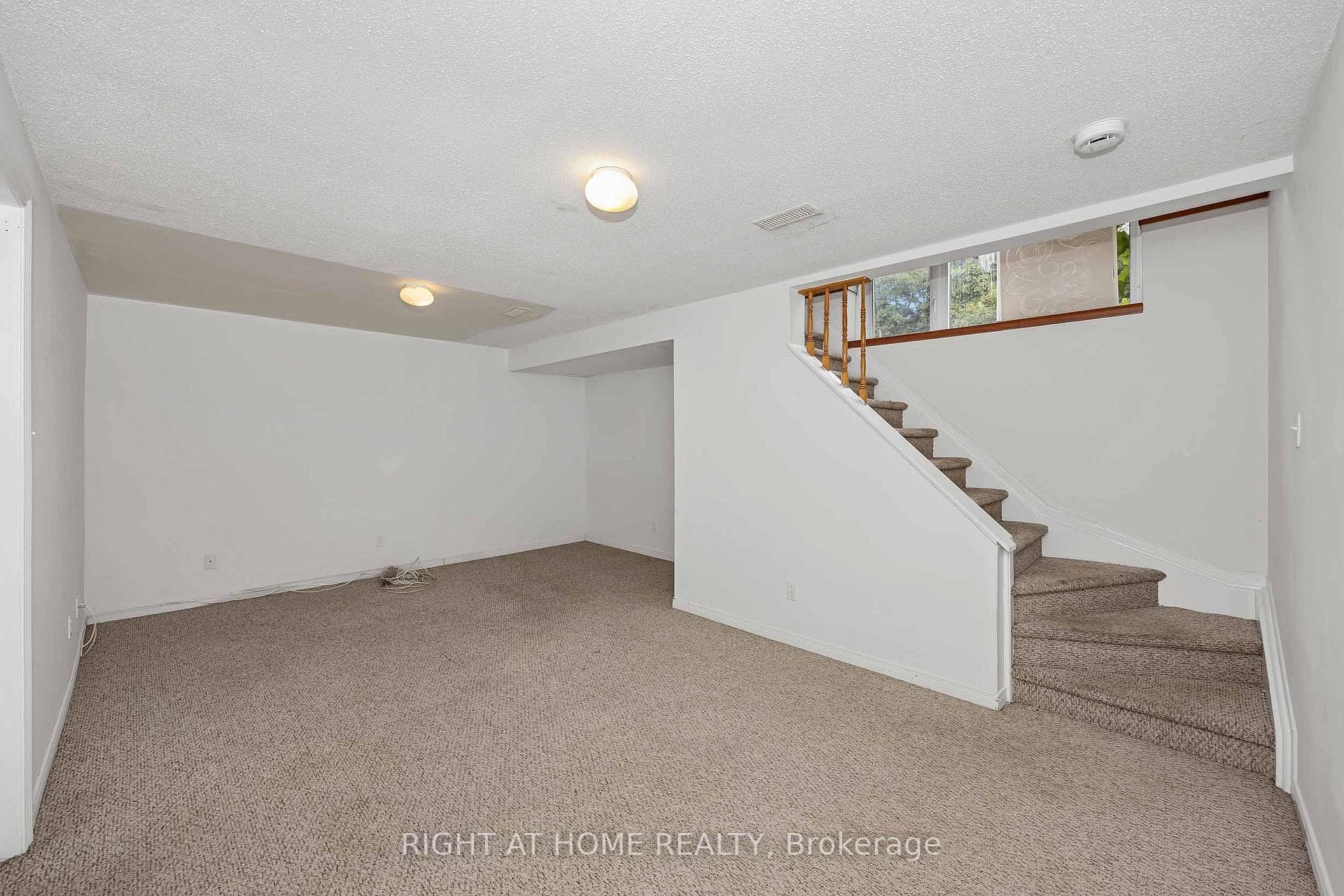 1 Kincardine Drive photo 23
