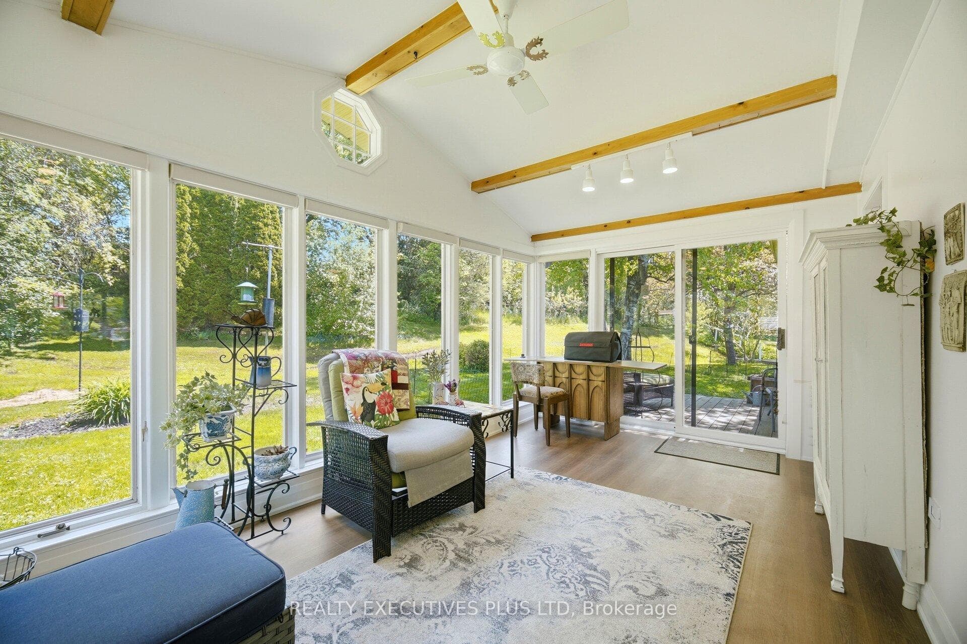 3 Pineview Court photo 18