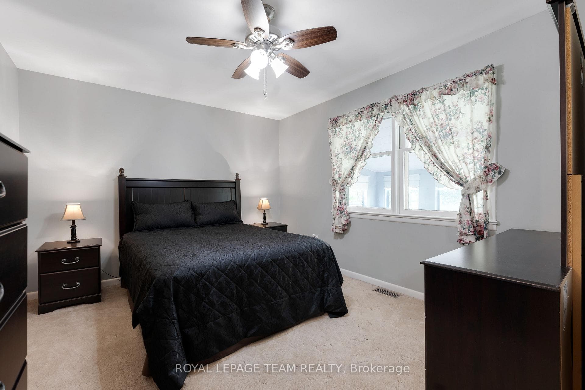 396 Townline Road photo 15