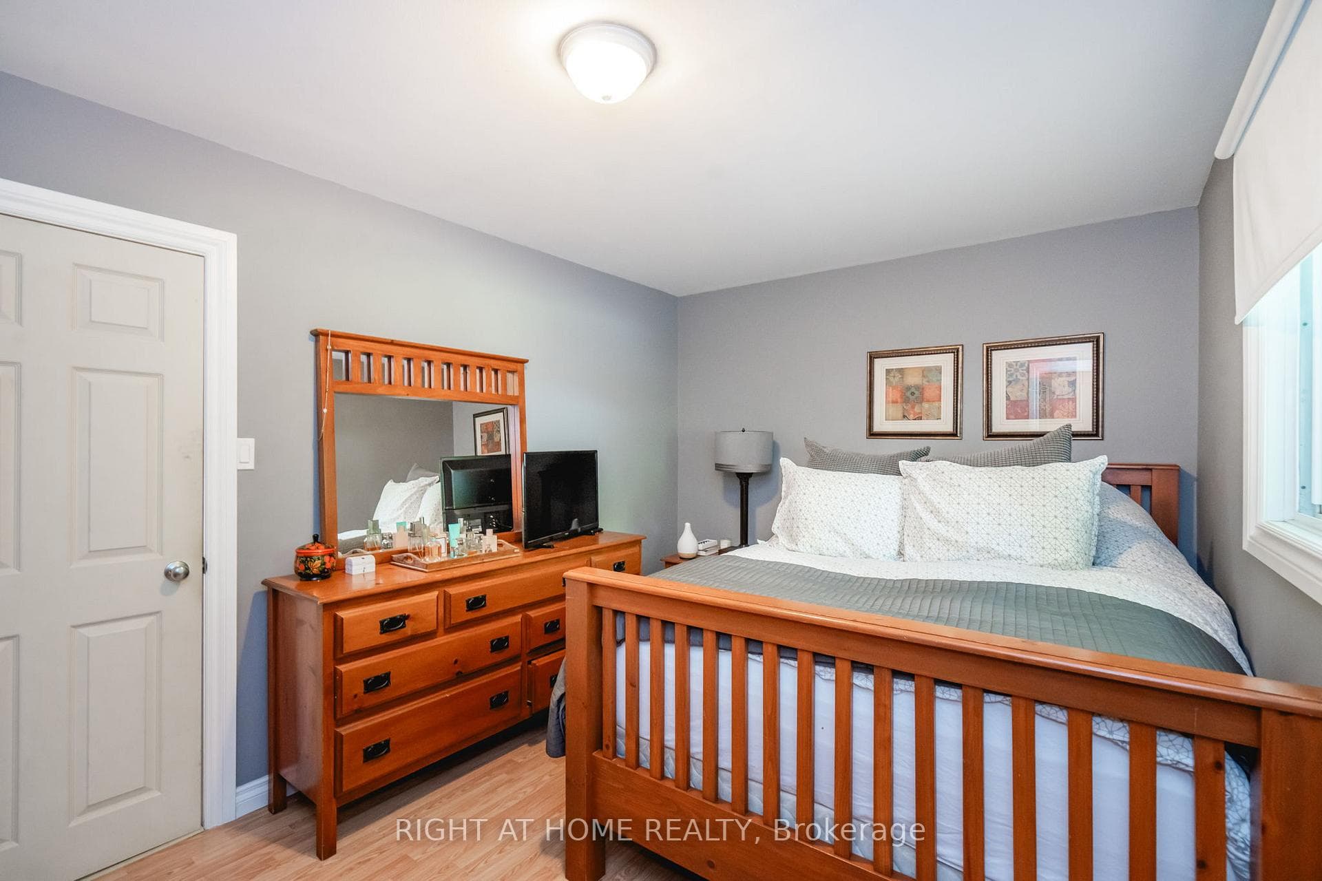 21 Bushey Avenue photo 14