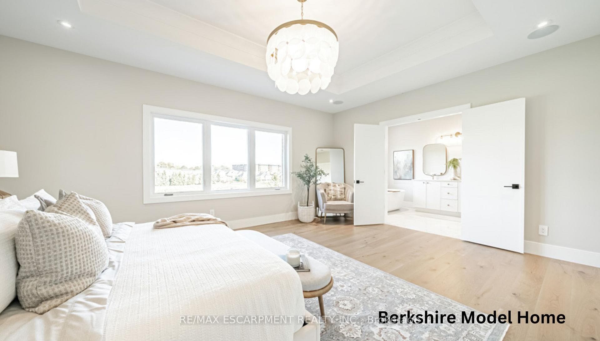 45 Workman Crescent photo 18