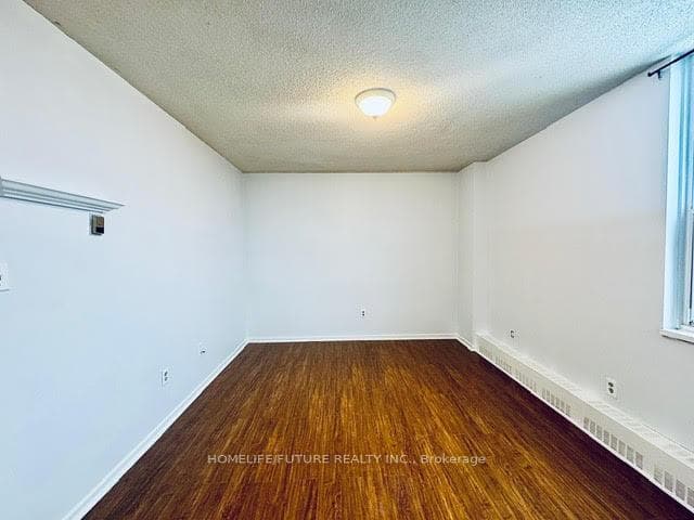 90 Ling Road Unit 809 photo 16