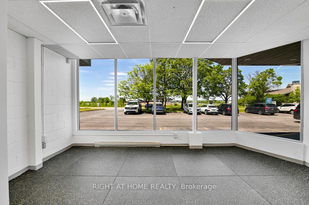 860 Taylor Creek Drive Unit 2 photo 6