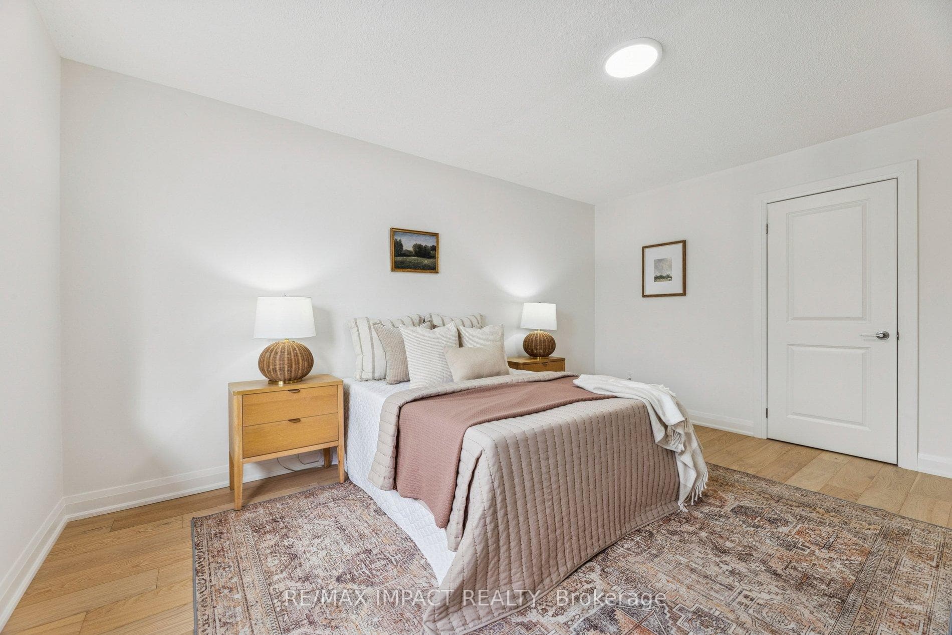 1871 Brookshire Square photo 28