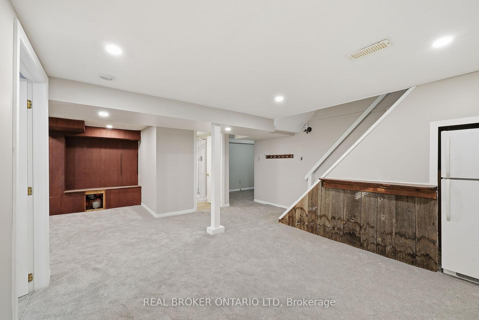 205 Holgate Road photo 27