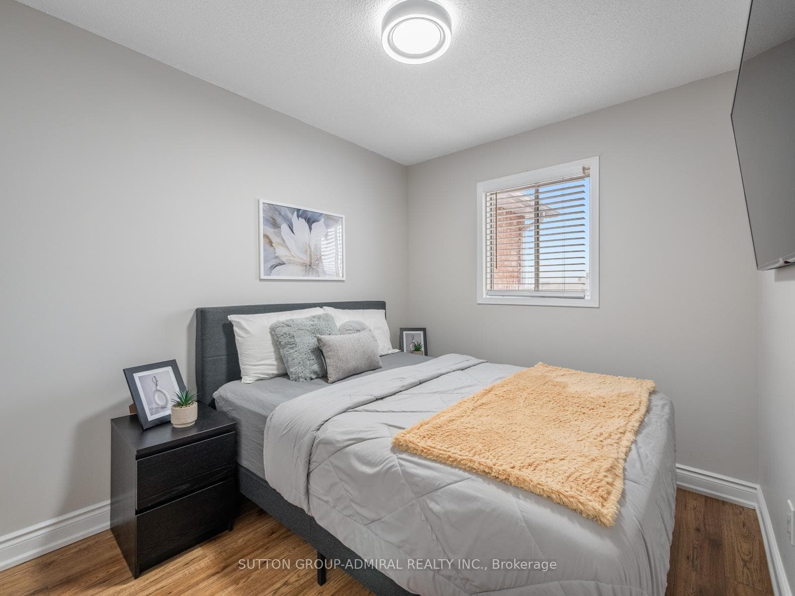 81 Parktree Drive photo 17