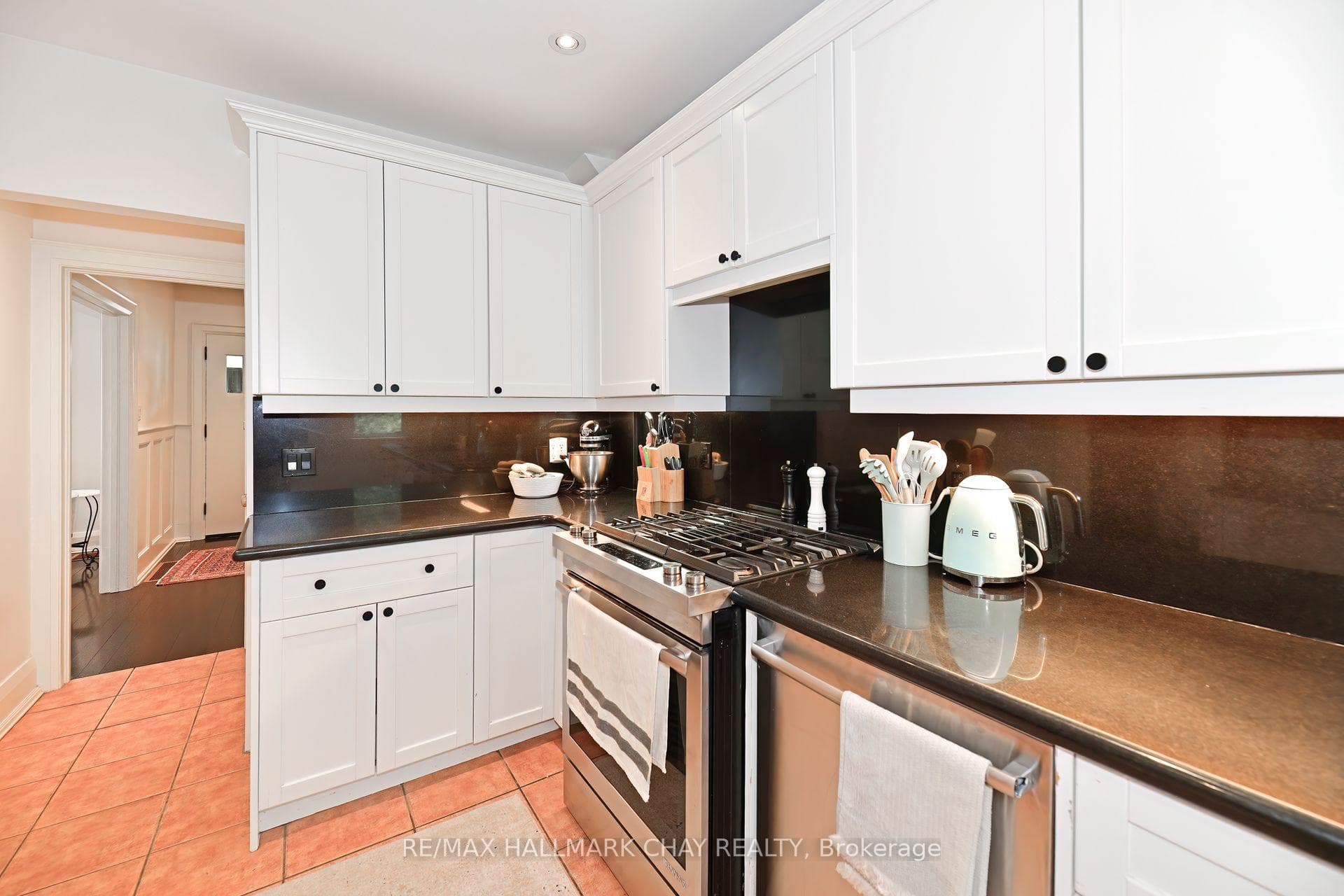 117 Hillsdale Avenue photo 14