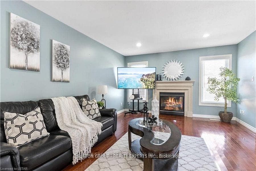 1186 Smither Road Unit Upper photo 15