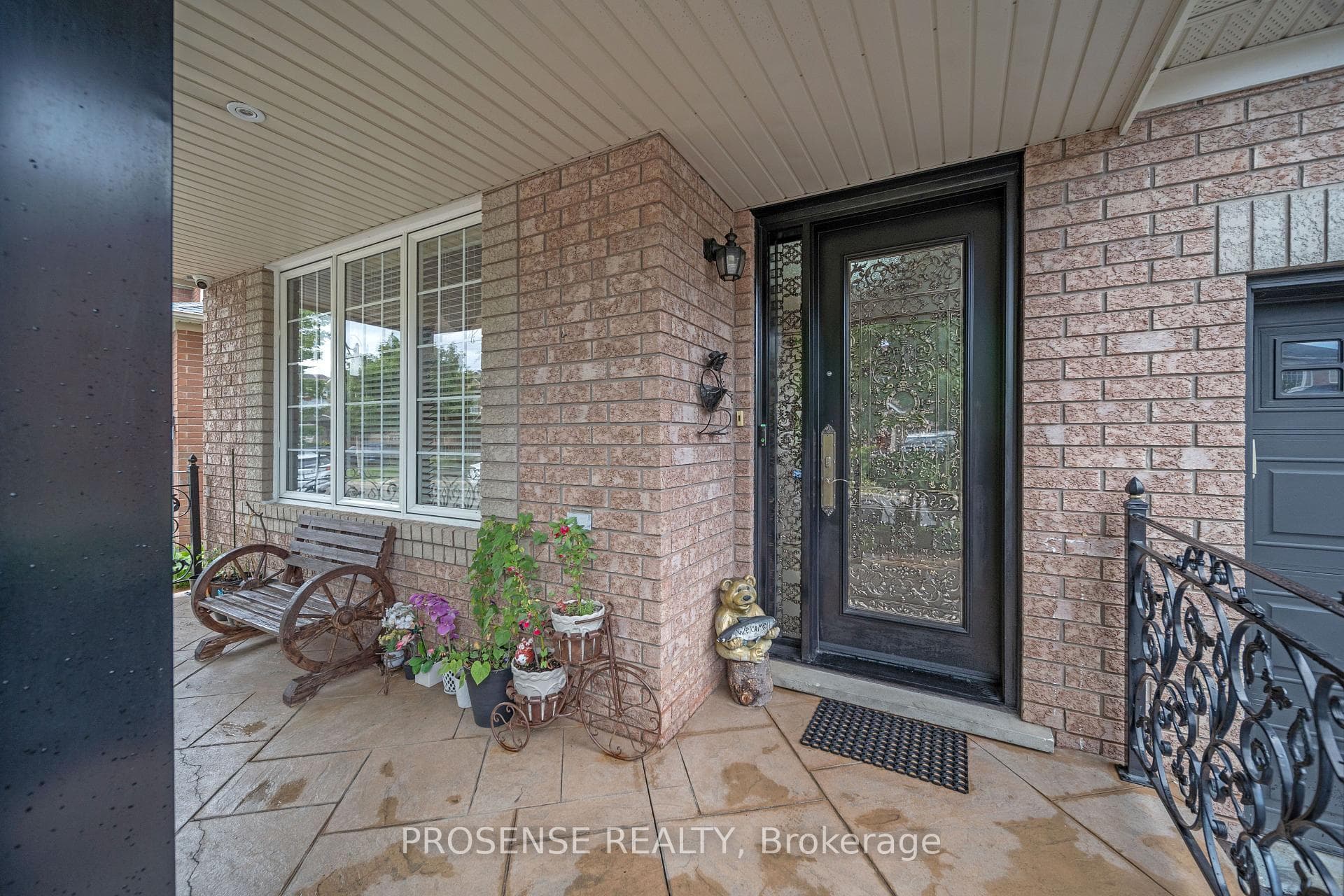 147 Whitwell Drive photo 8