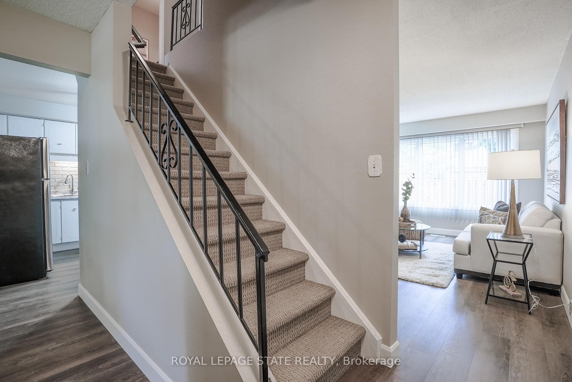 90 St Andrews Drive photo 19