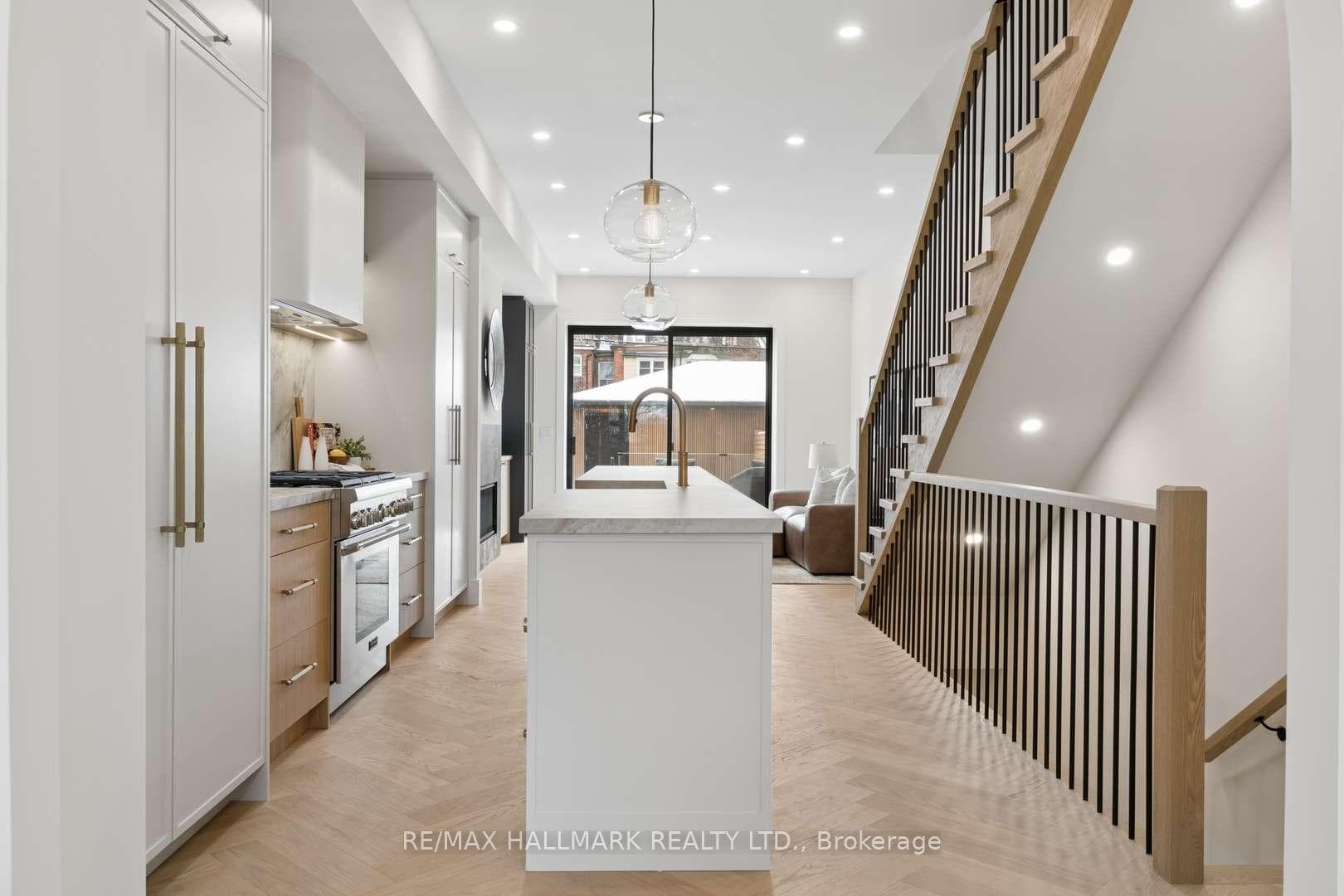 73A Garden Avenue photo 4