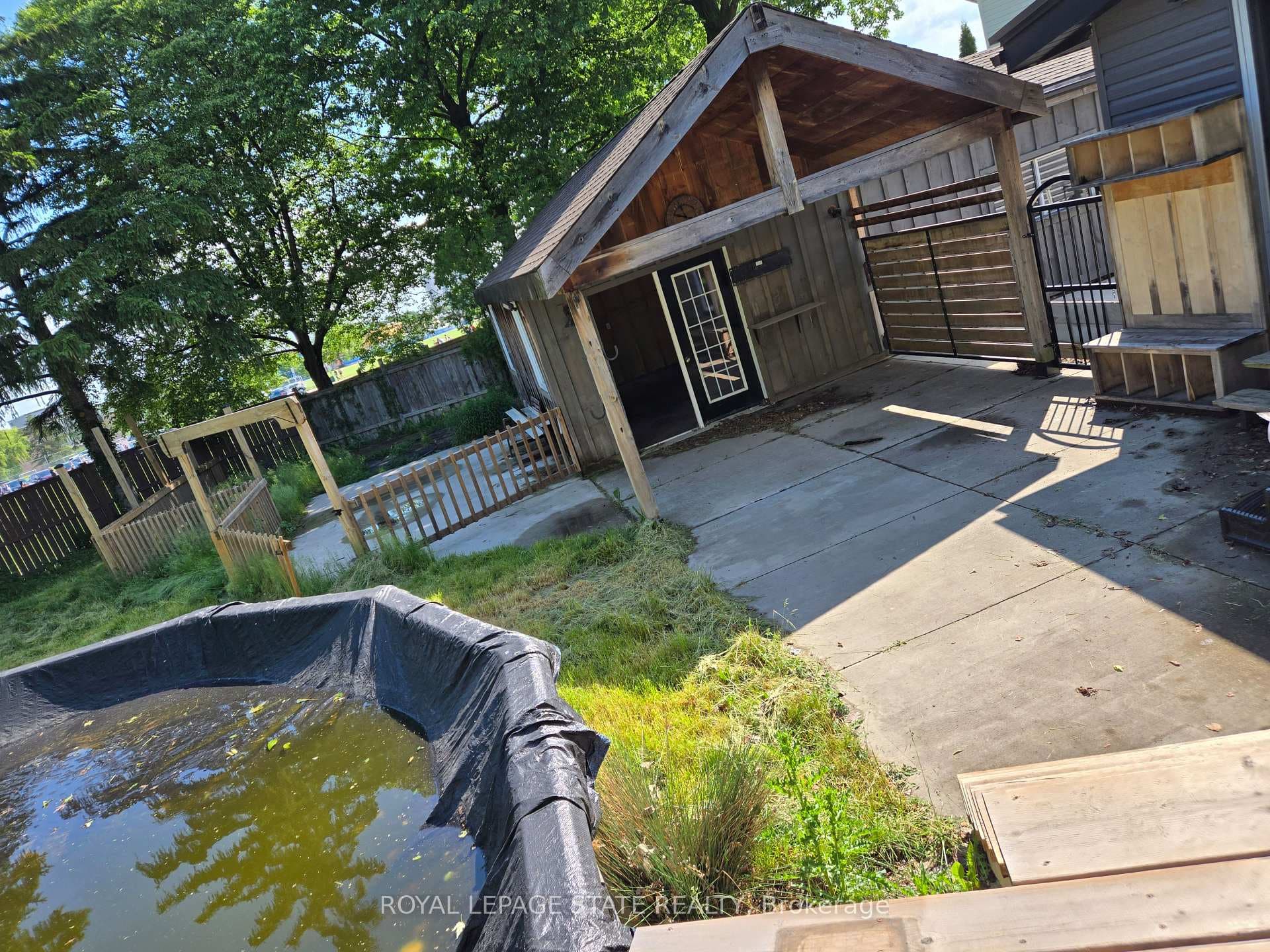17 Carmen Avenue photo 8