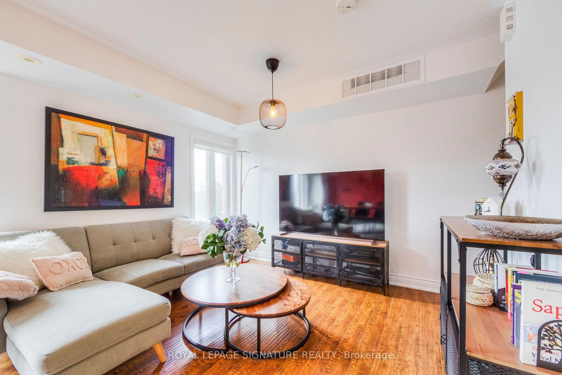 310 John Street Unit 319 photo 7