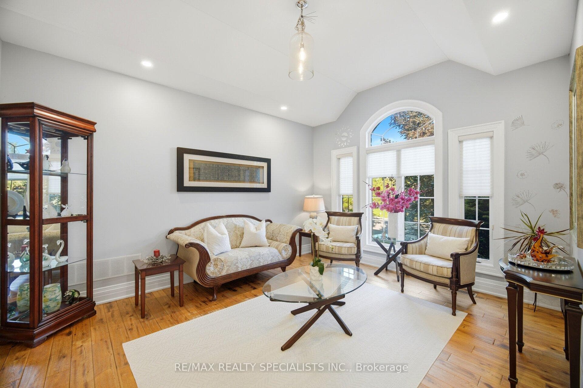 10 Valley Hill Drive photo 13