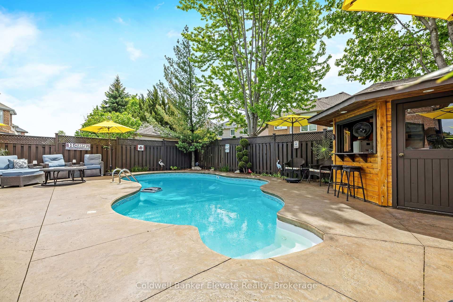 52 Curry Crescent photo 48