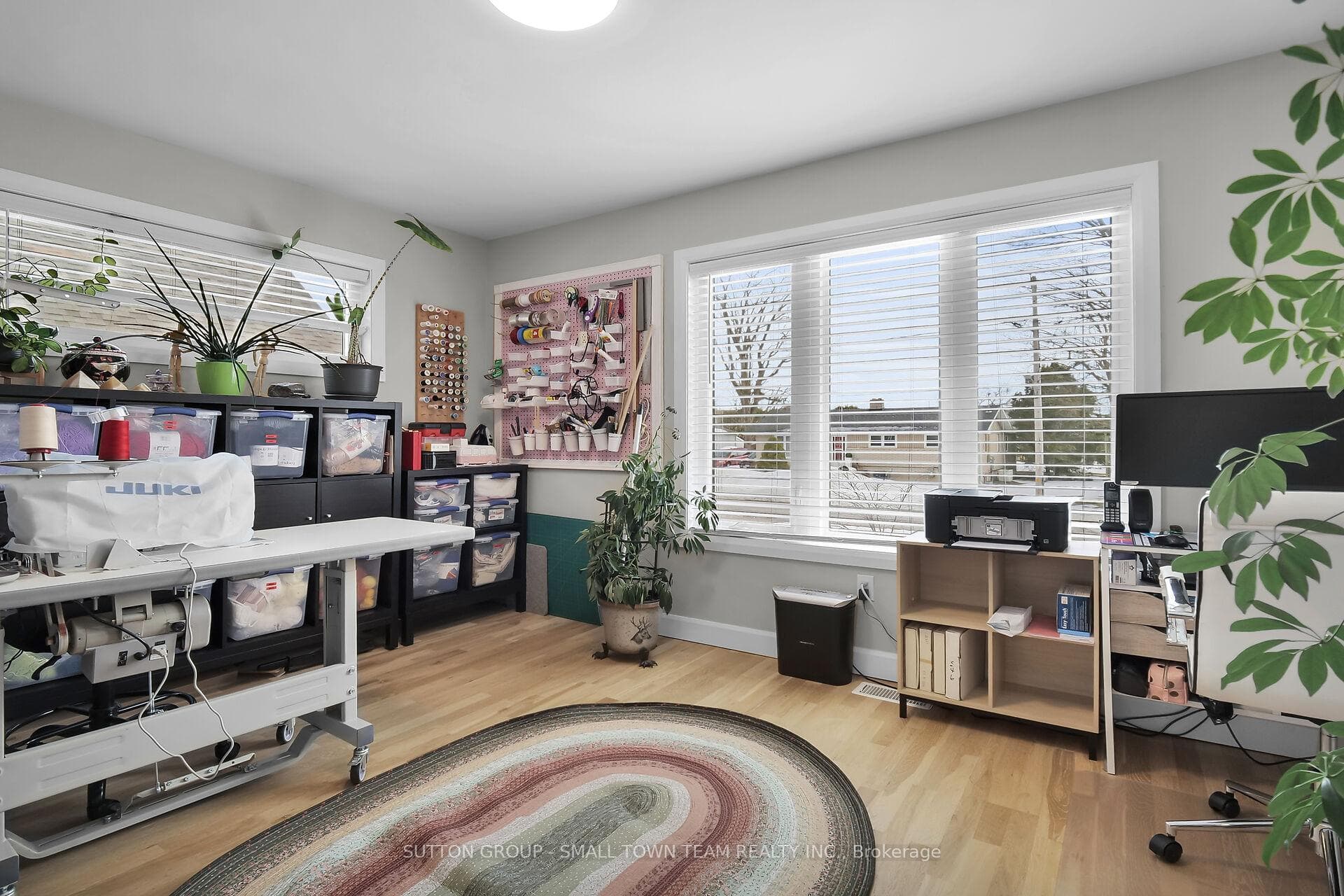 162 Roland Street photo 20