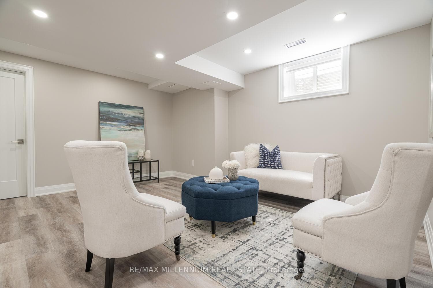 109 Bourbon Place photo 30
