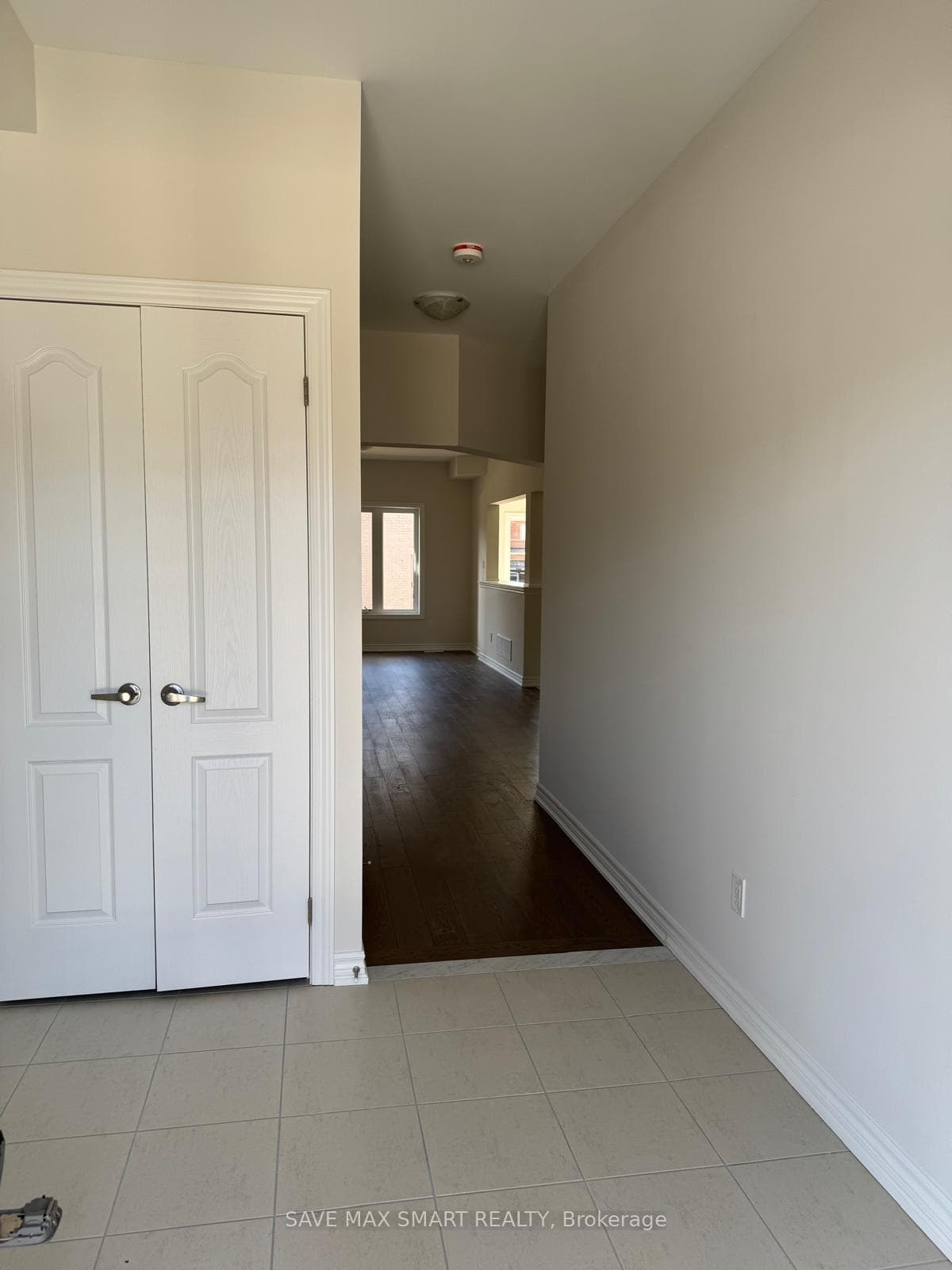 5 Huntsworth Avenue photo 2