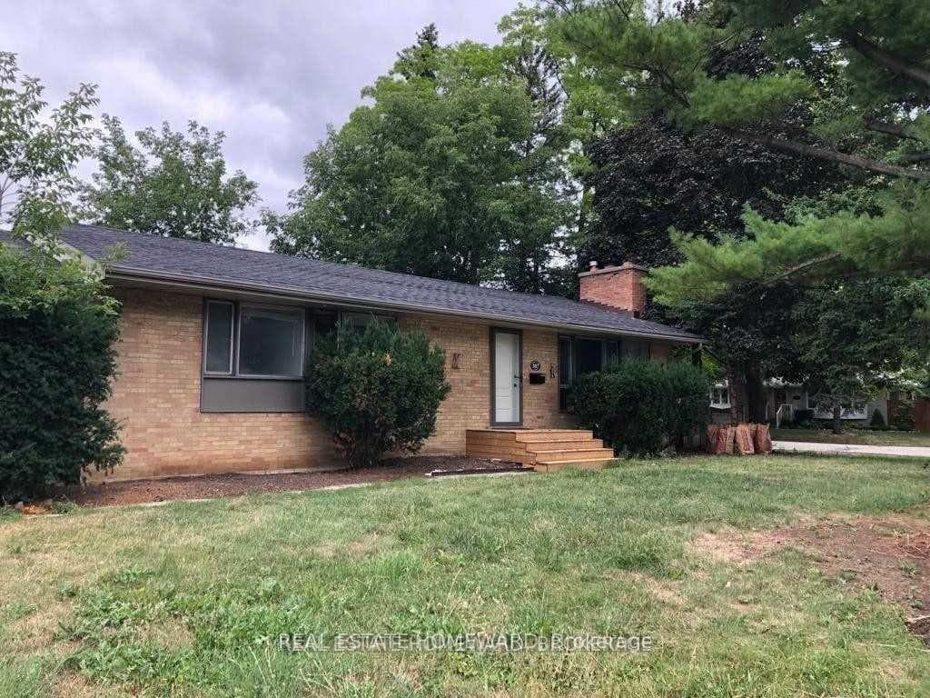 387 Sugar Maple Lane photo 2