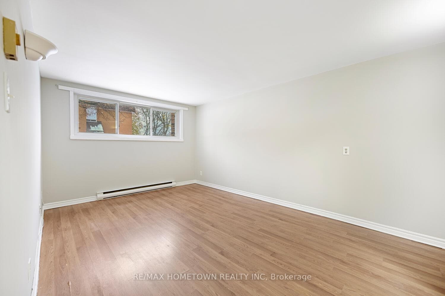 815 Kyle Court Unit 310 photo 17