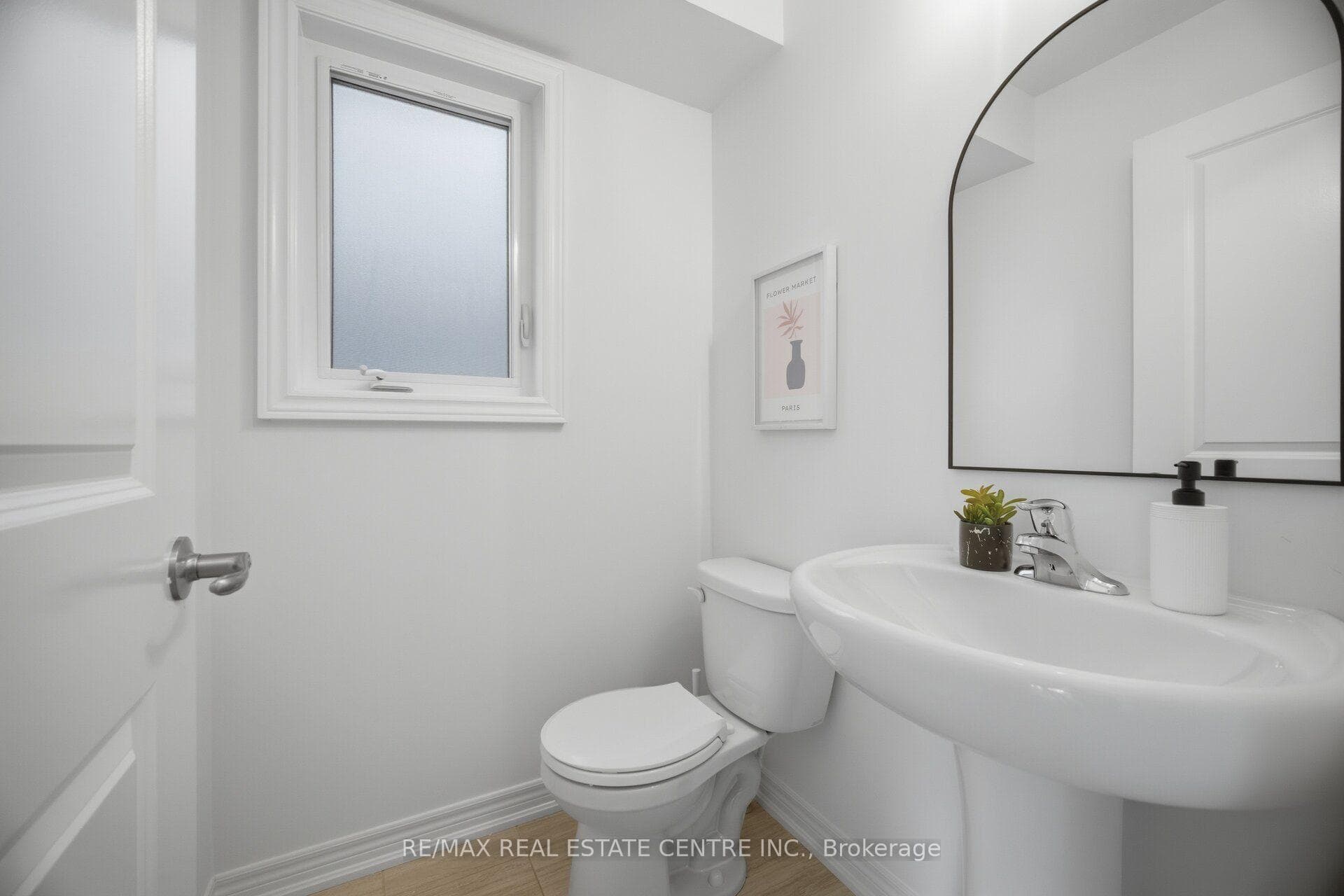 206 HERON Street photo 24