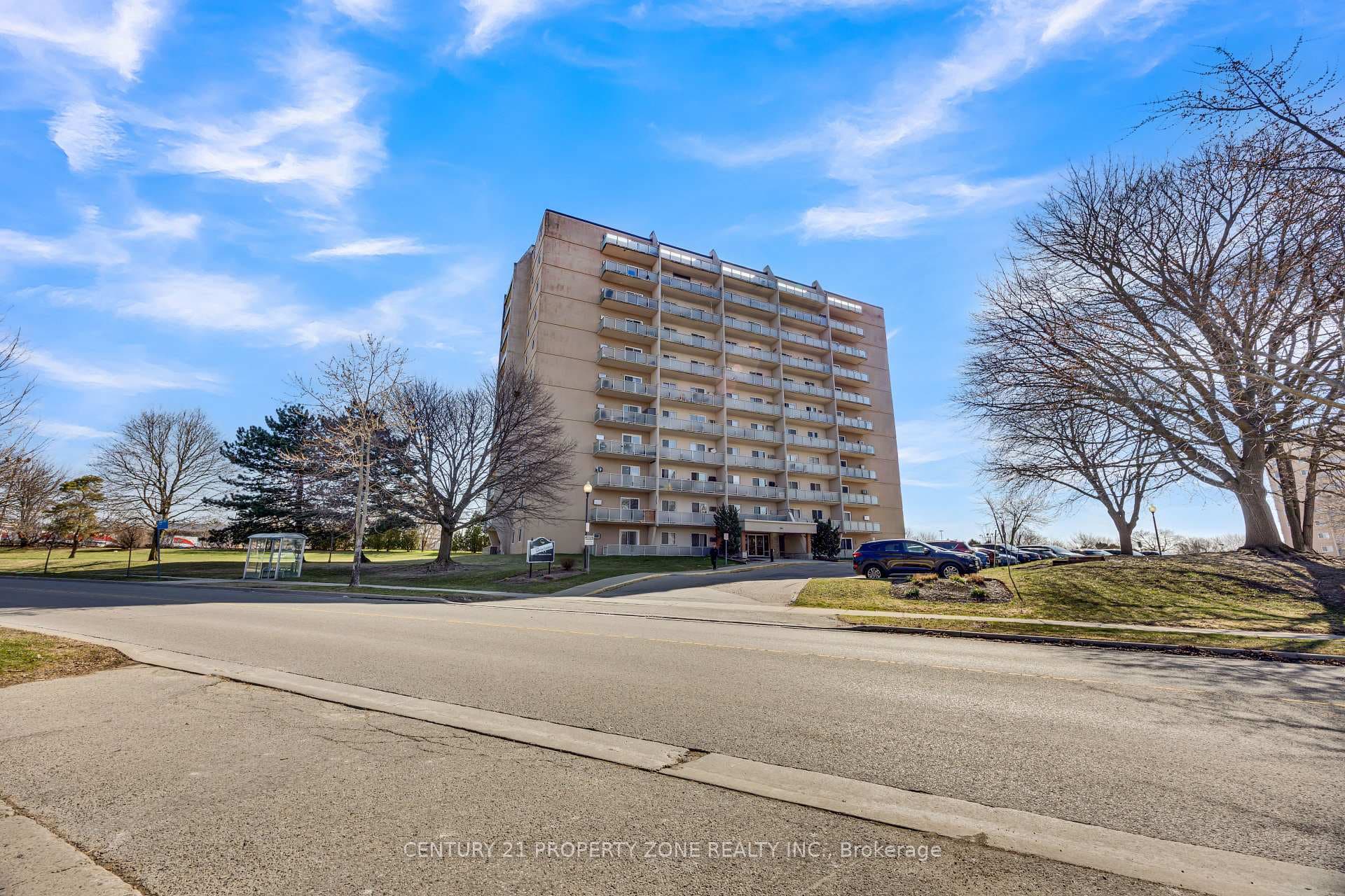 583 Mornington Avenue Unit 610 photo 1