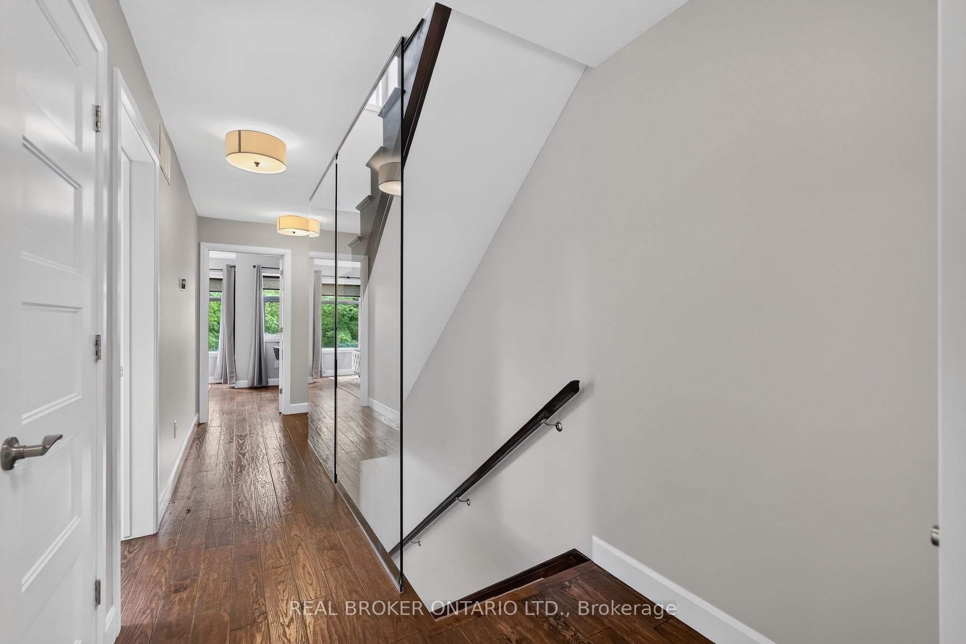 343 Riverdale Avenue photo 16
