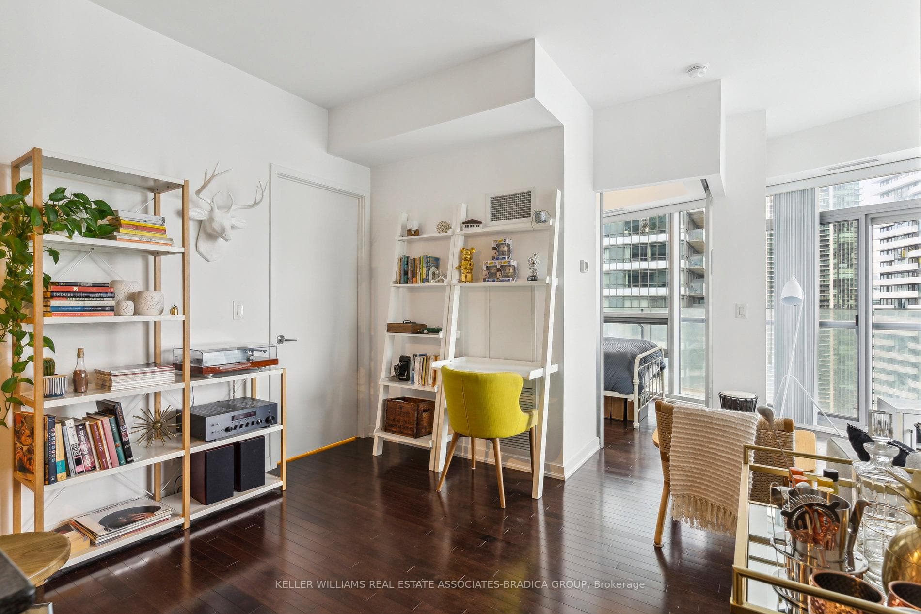14 York Street Unit 2502 photo 8