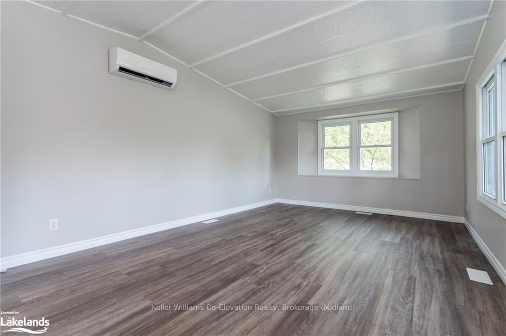 21 NORTHLAND Drive photo 13
