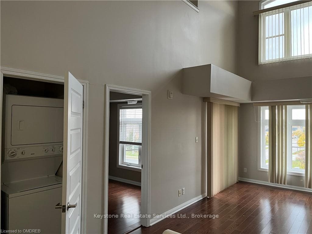 3060 ROTARY Way Unit 419 photo 7