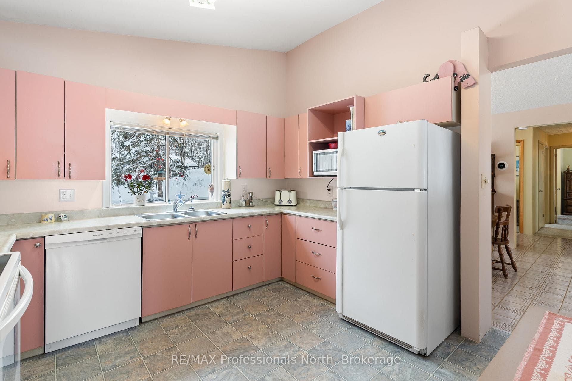 154 Ridgeview Road photo 9