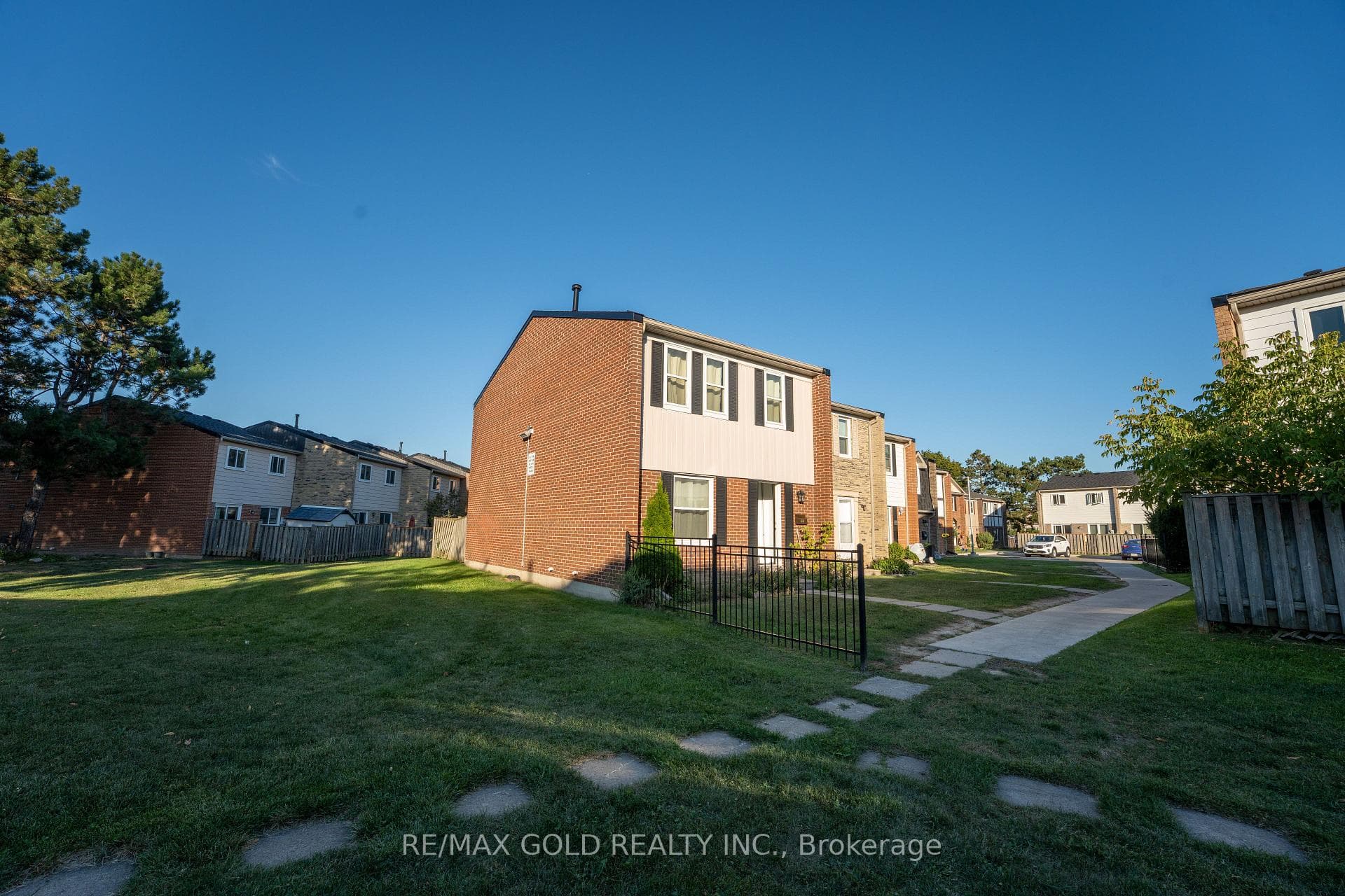 900 Central Park Drive Unit 107 photo 5