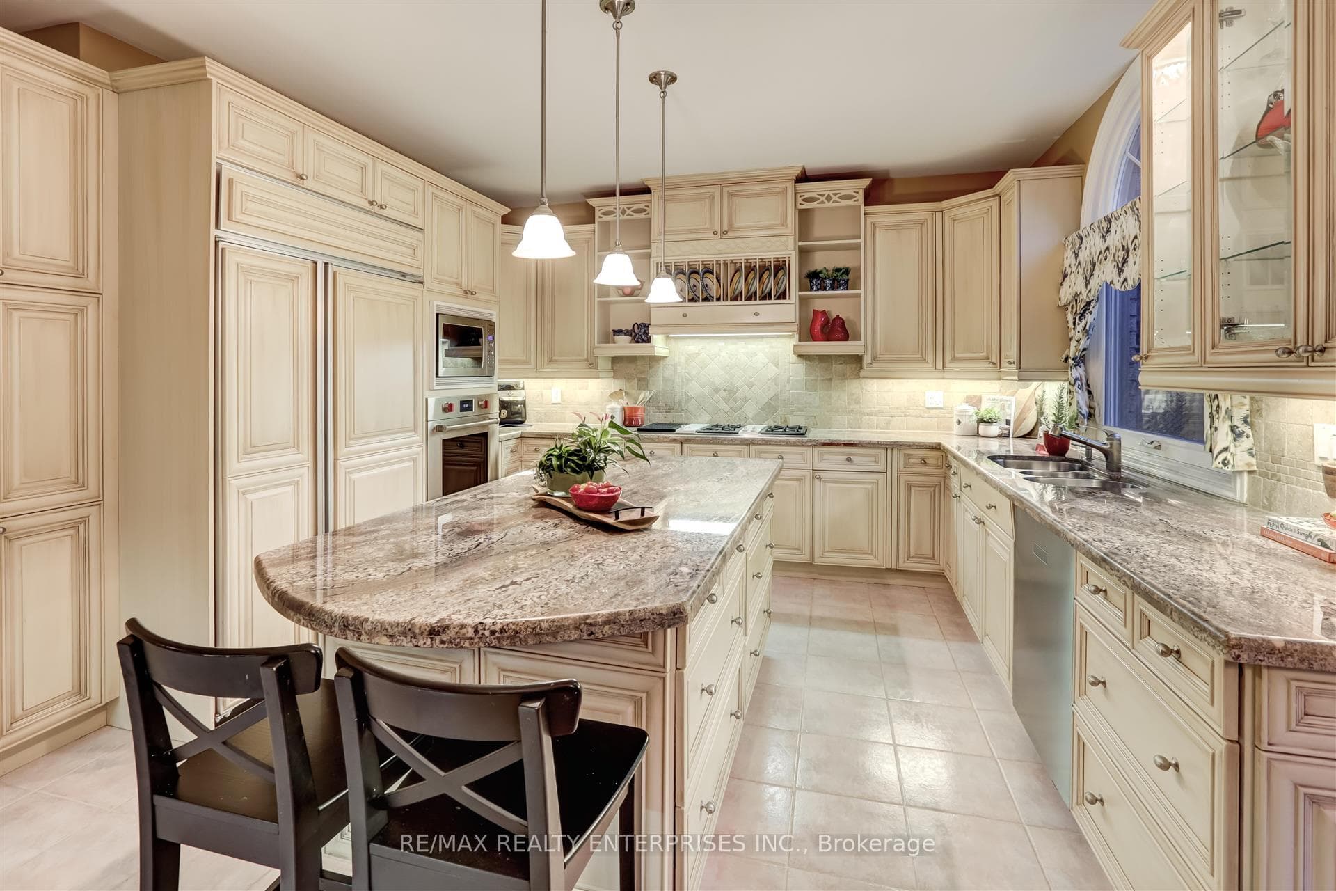 1301 Lindburgh Court photo 12