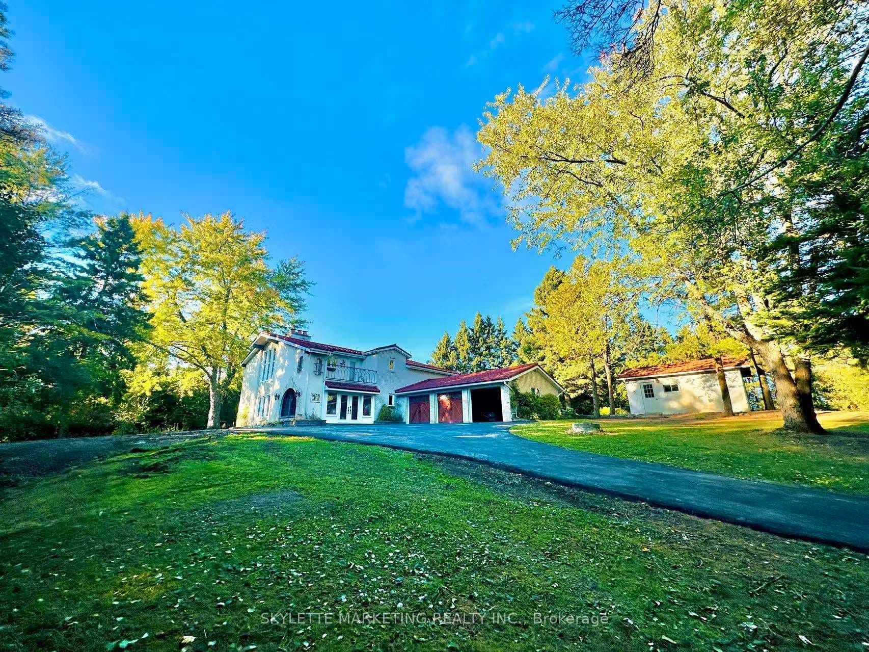 14377 Warden Avenue photo 1