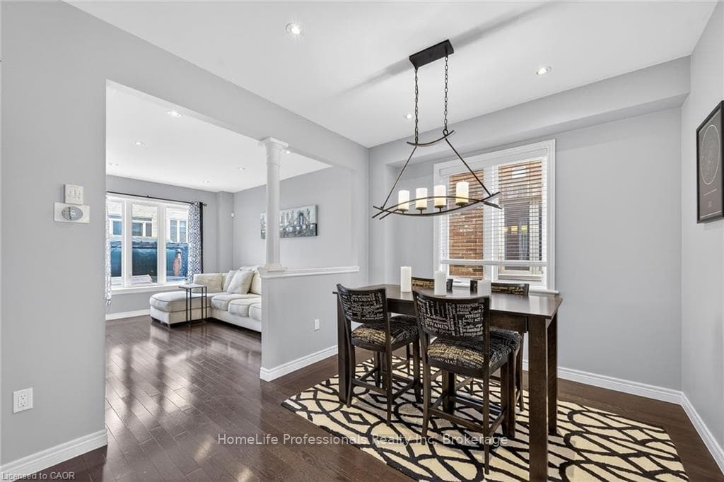 80 Summerberry Way photo 8