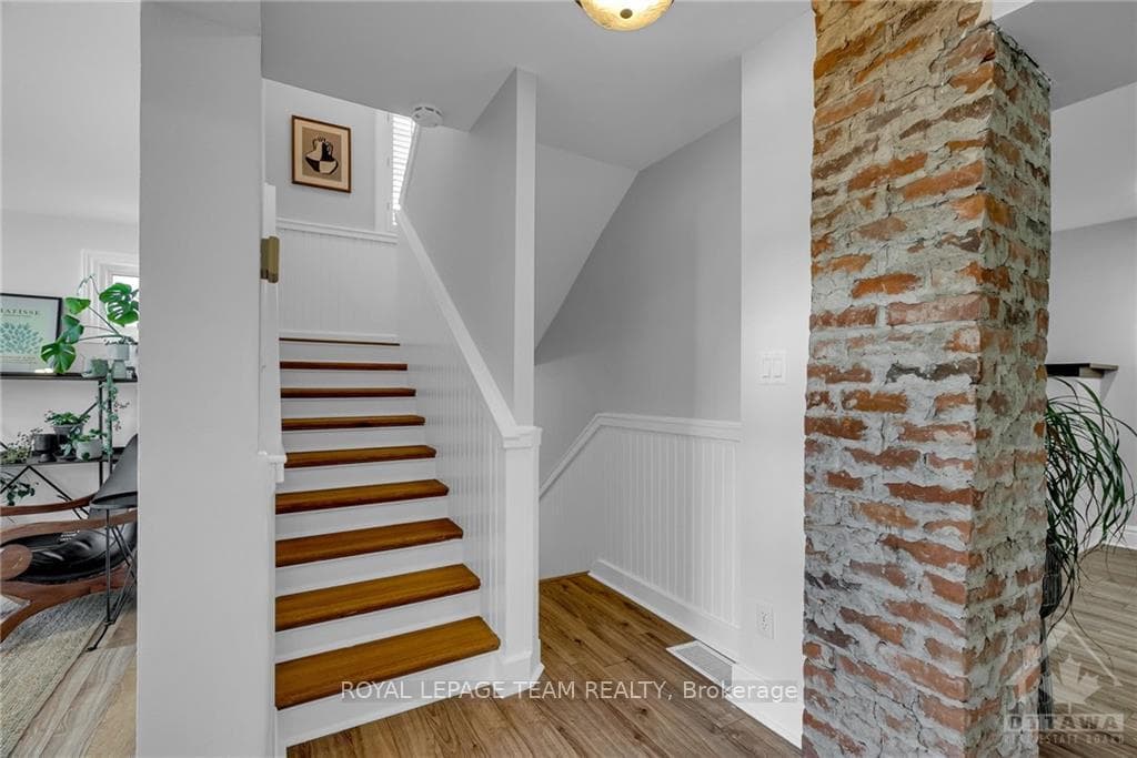 106 ST PATRICK Street photo 15