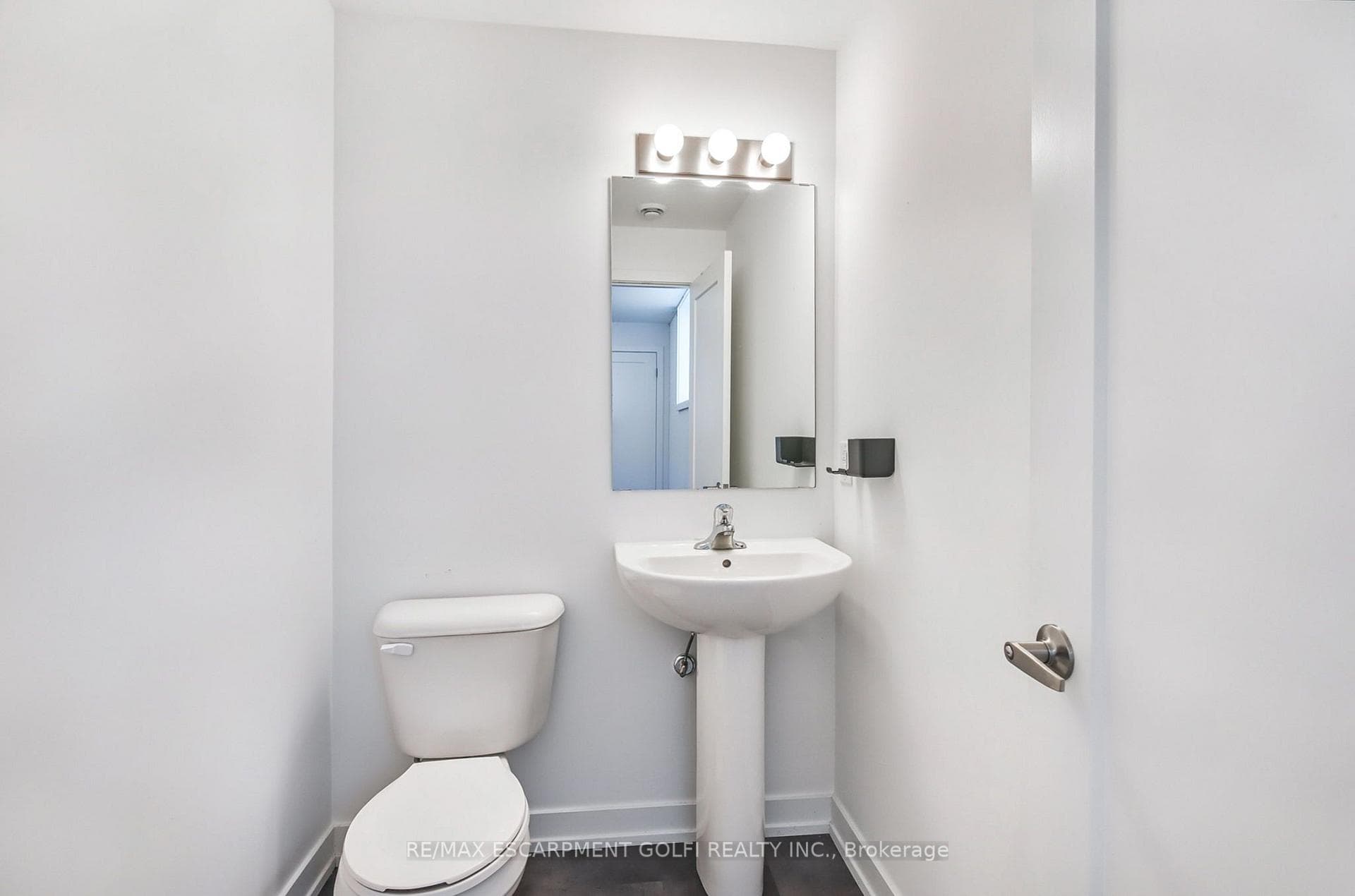 4263 FOURTH Avenue Unit 212 photo 7
