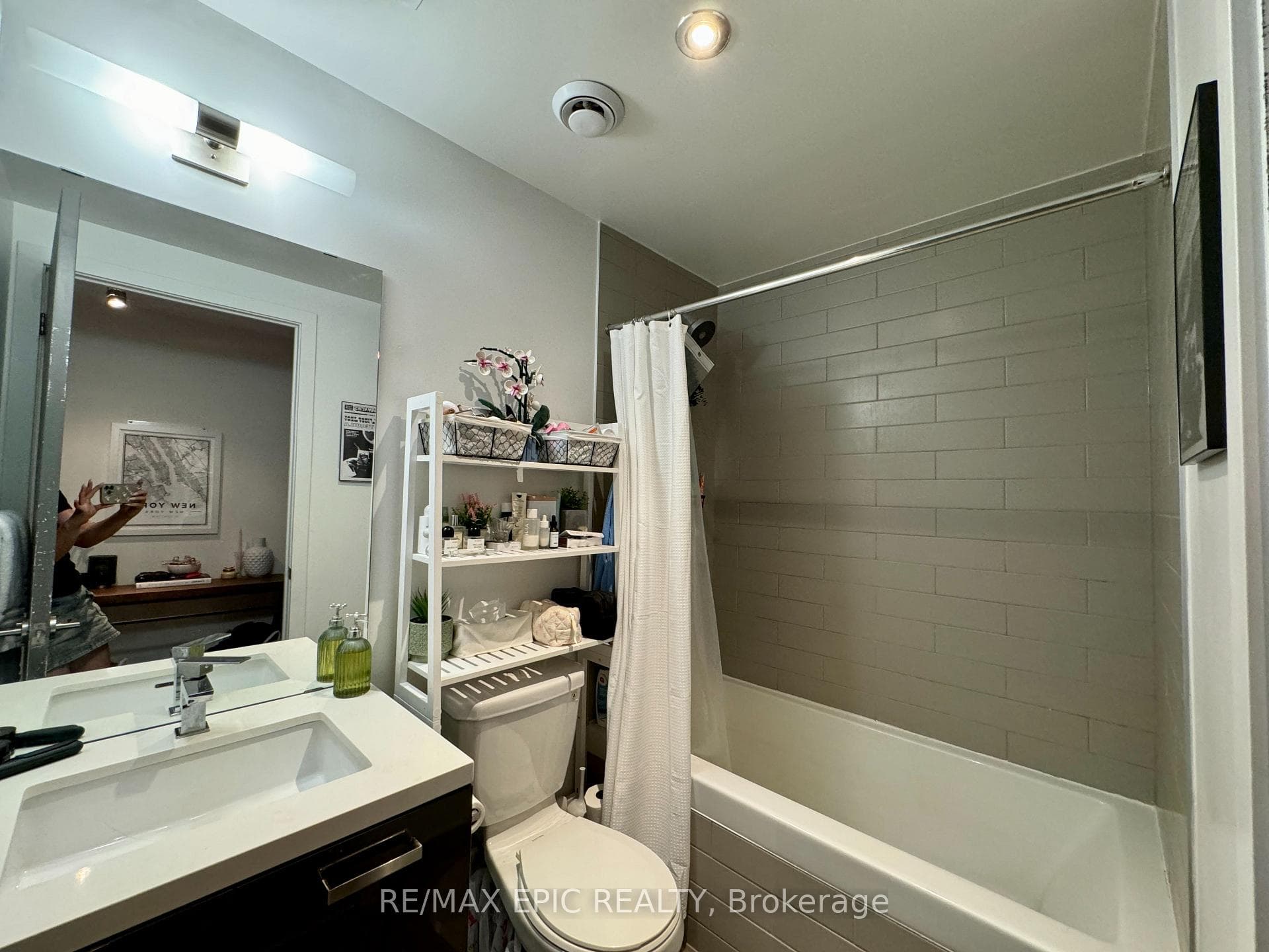 11 Charlotte Street Unit 401 photo 13