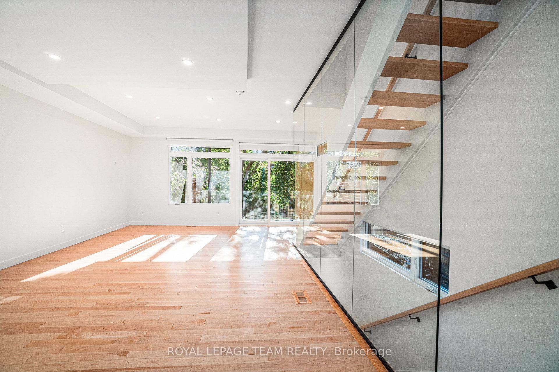 90 HAMILTON Avenue photo 10