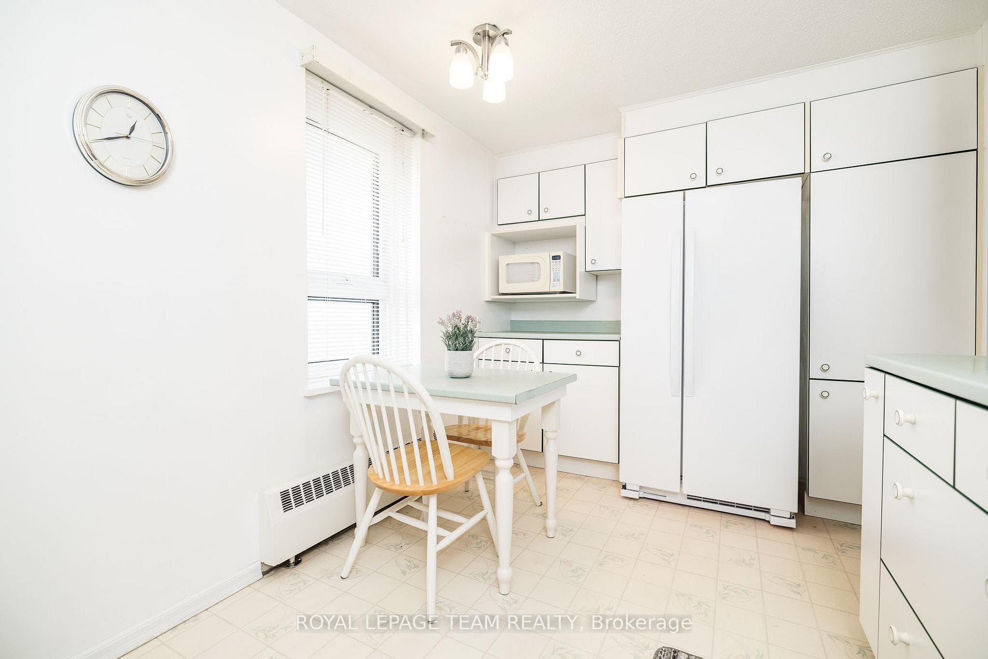 1356 Meadowlands Drive Unit 701 photo 13