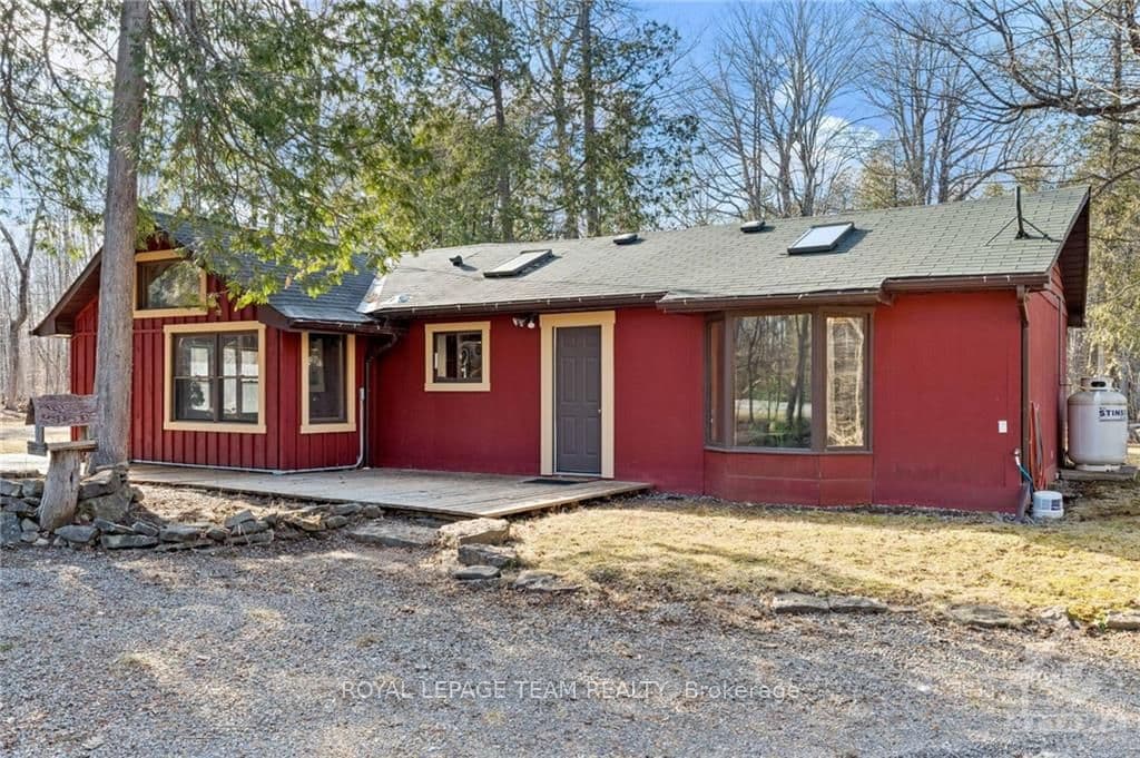 4265 ROGERS STEVENS Drive photo 2