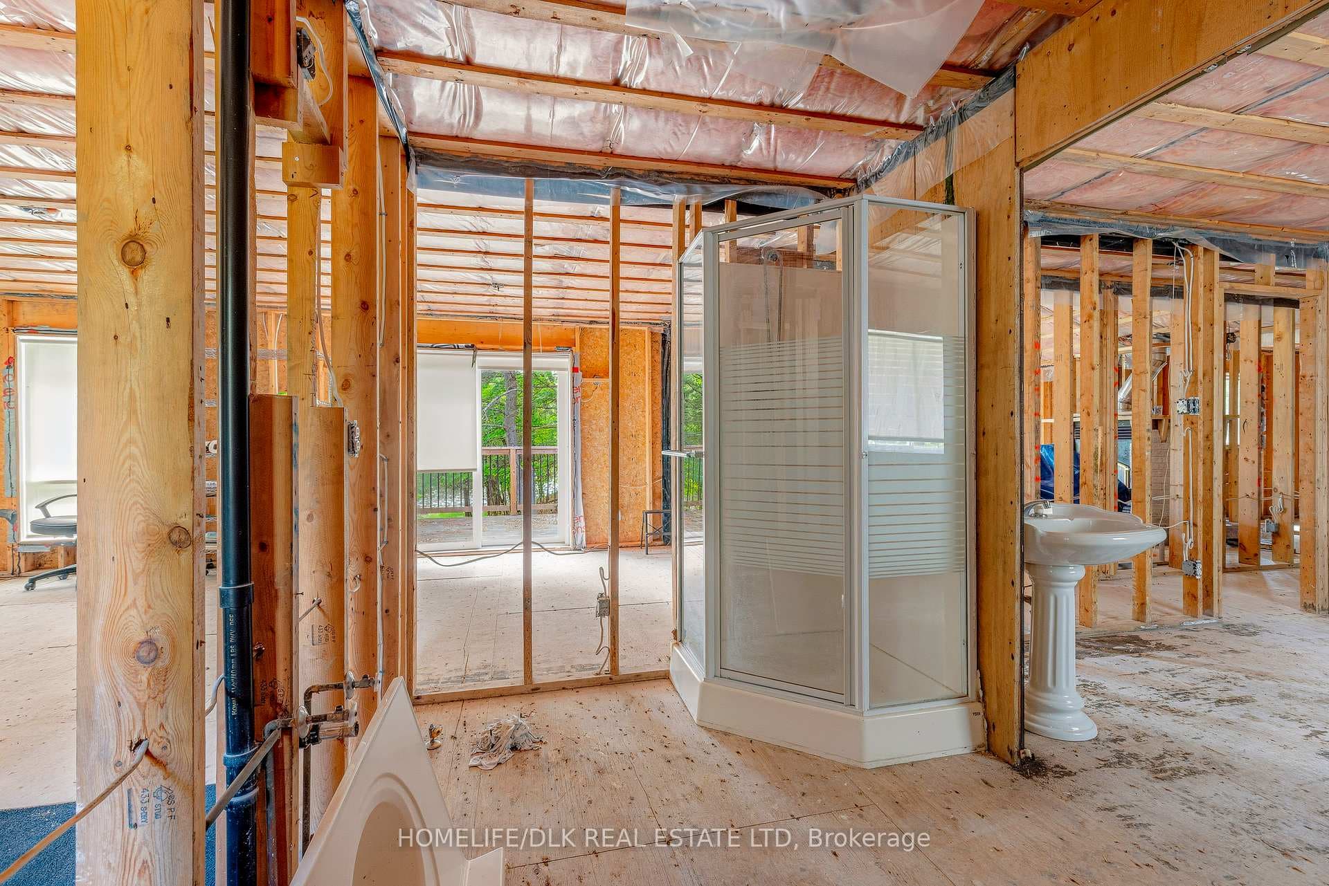 146 Bishops Way photo 31