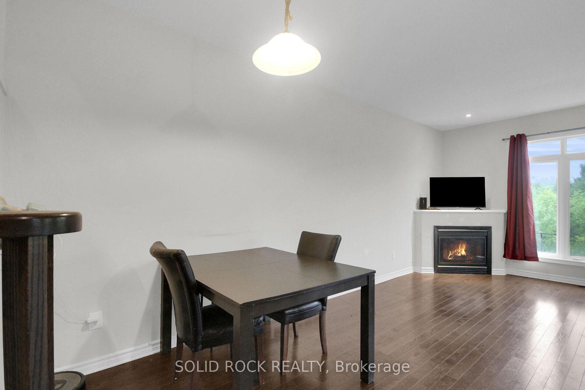 520 GRAND TULLY Way photo 13