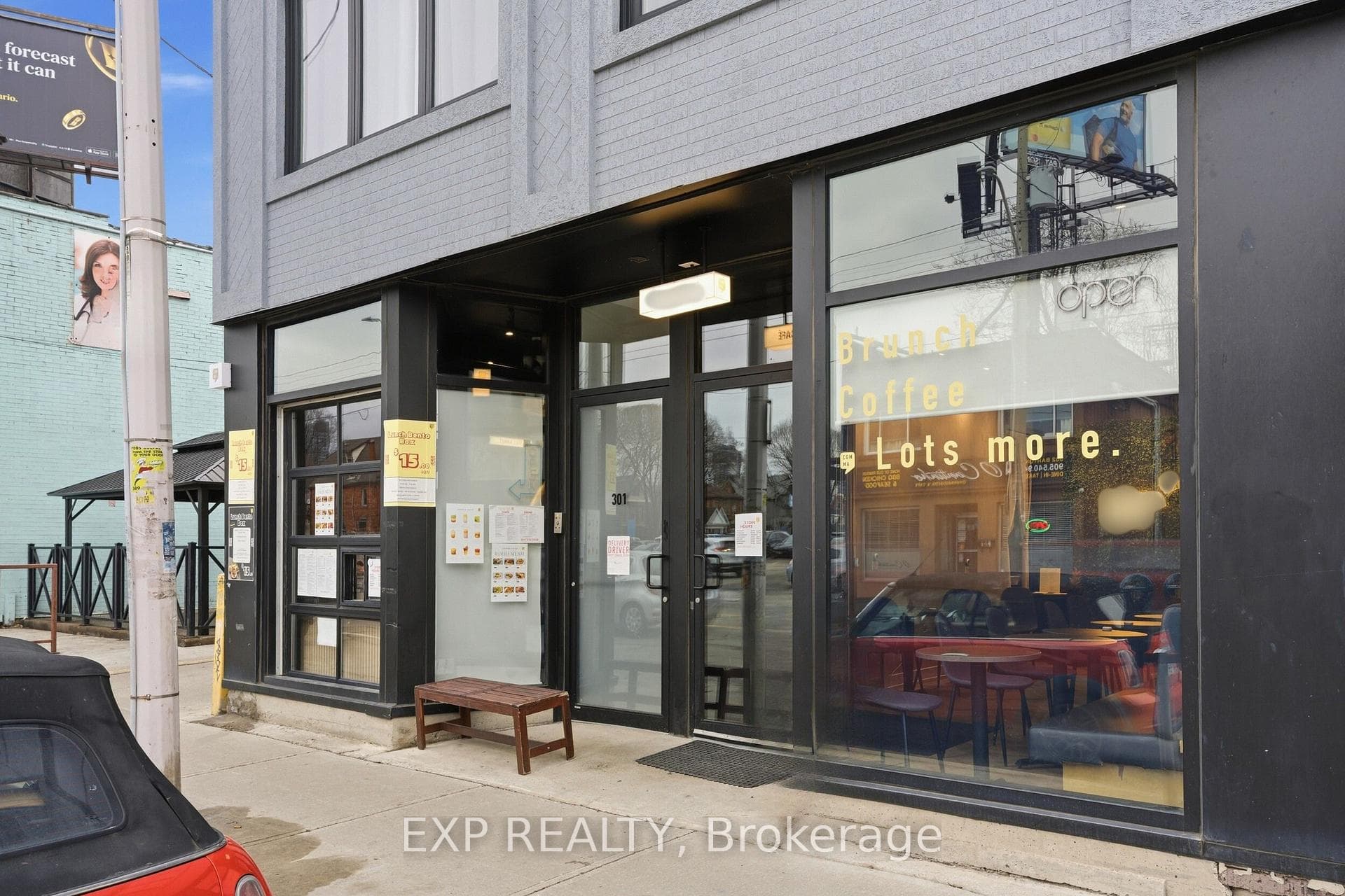 301 Barton Street photo 2
