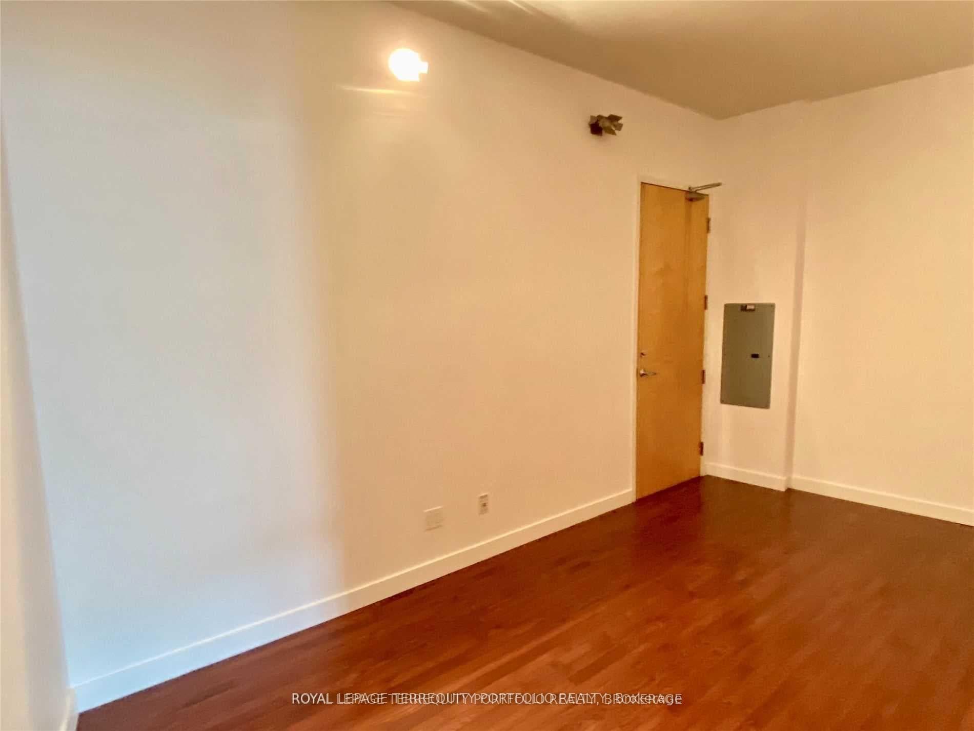 155 Dalhousie Street Unit 403 photo 10