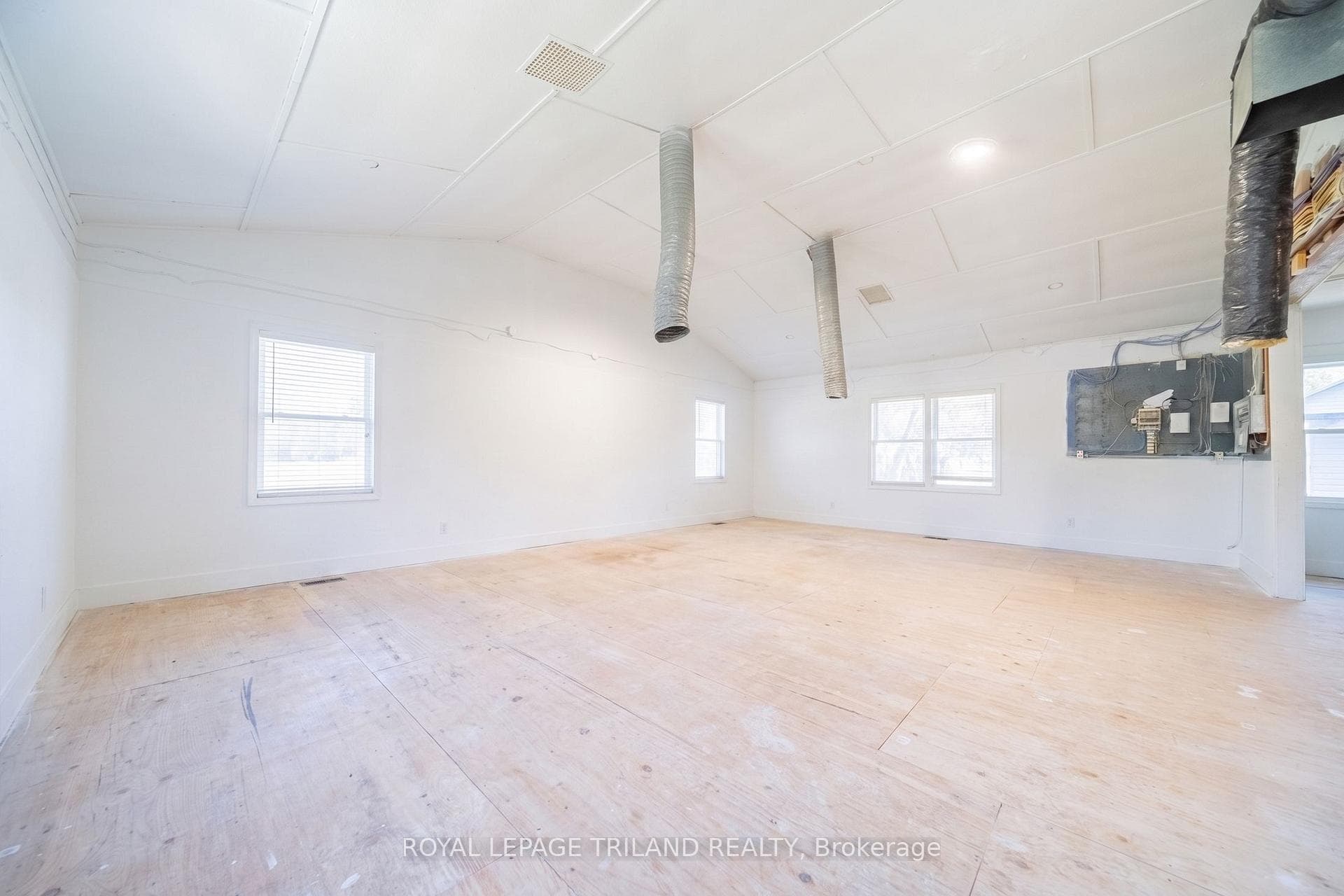 422 Canada Avenue photo 23