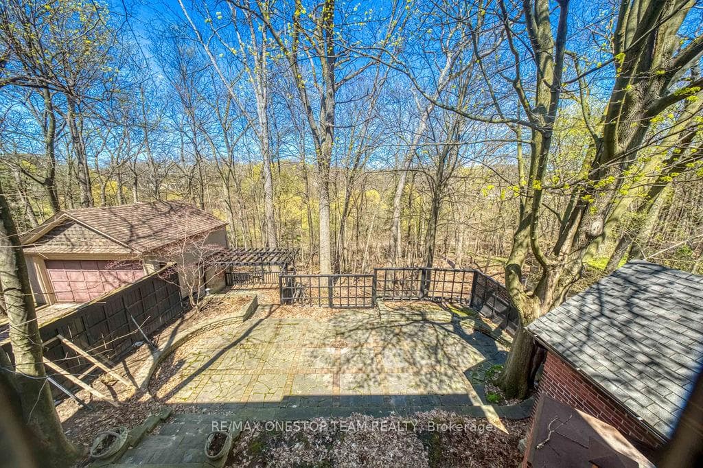 30 Heathdale Road photo 26